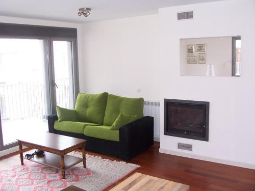 Apartamento Pre-pyrenees: Privileged Site For Hiking, Excursions And Skiing.