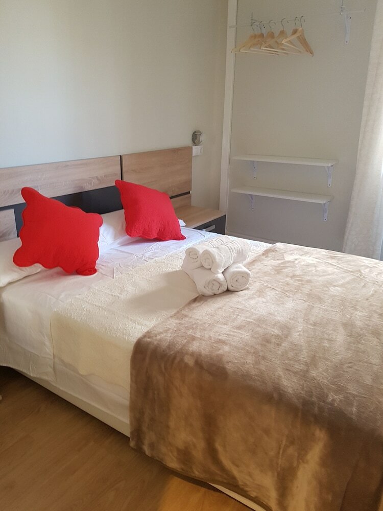 Hotel Hostal Salamanca Home