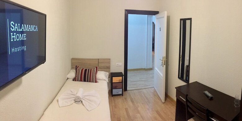 Hotel Hostal Salamanca Home