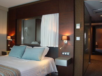 Alysson Hotel
