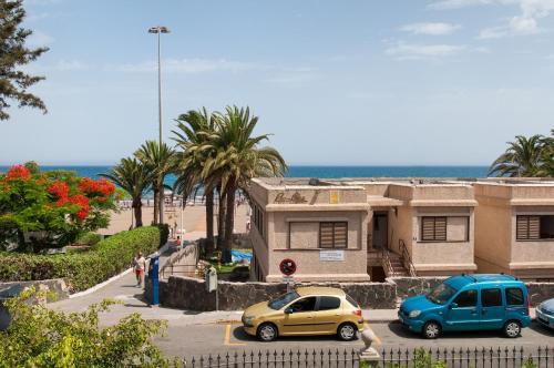 Beachfront Apartment Burras Mg8