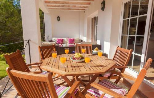Villa Los Olivos