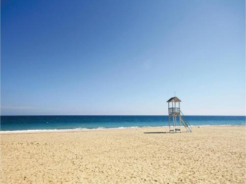 Two-bedroom Apartment In San Luis de Sabinillas