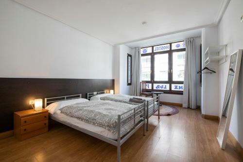 Hostal Kontxa Guesthouse