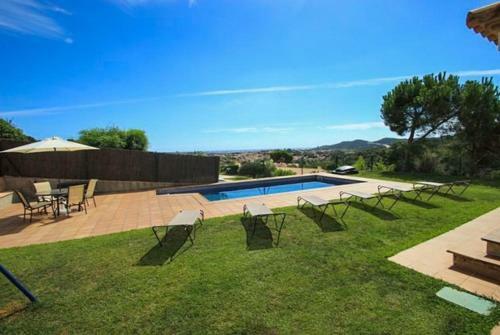 Sant Antoni De Calonge Villa Sleeps 8 Pool Wifi