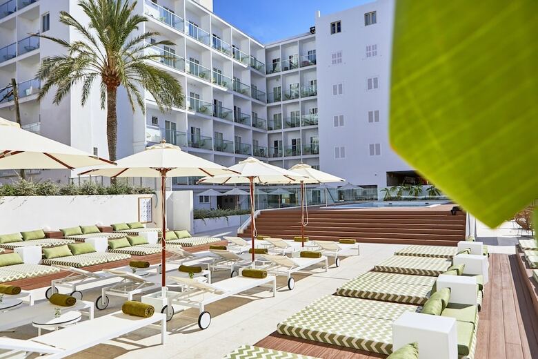 Hotel Hm Dunas Blancas