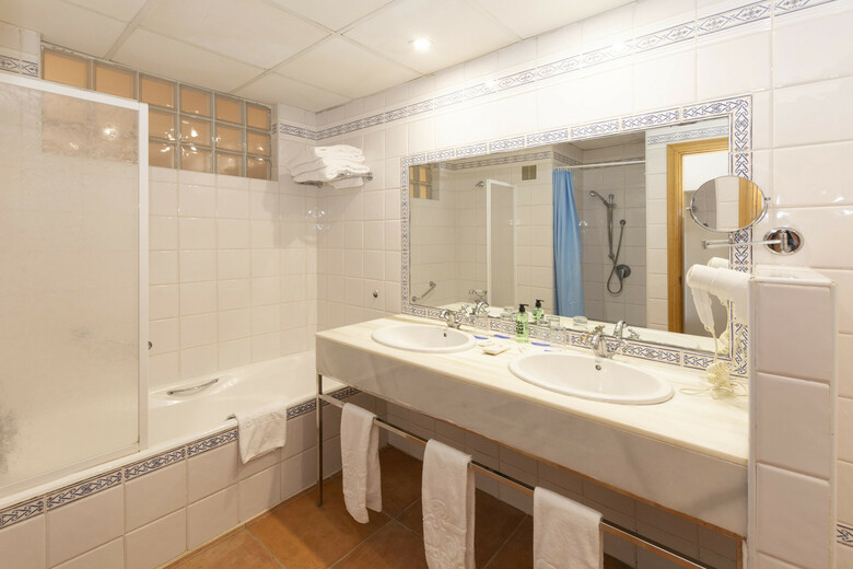Mar Hotels Paguera & Spa