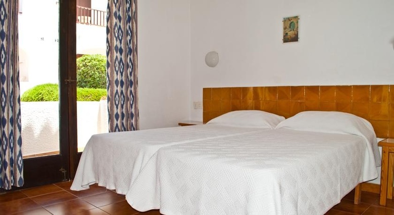 Apartamentos Sa Cala