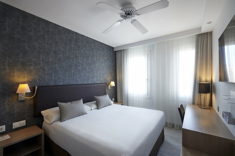 Hotel Catalonia Mirador Des Port