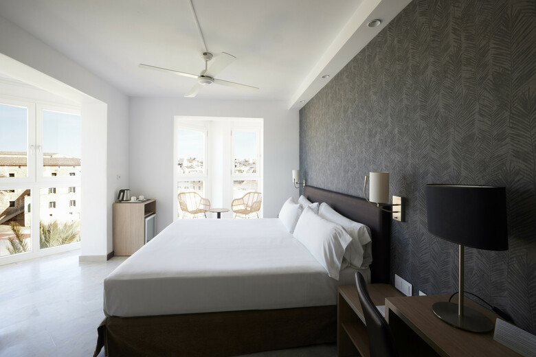 Hotel Catalonia Mirador Des Port