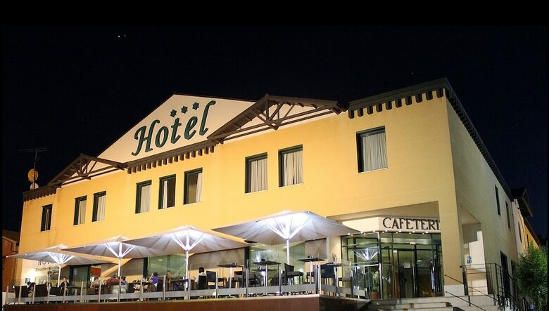 Hotel Villa De Ferias