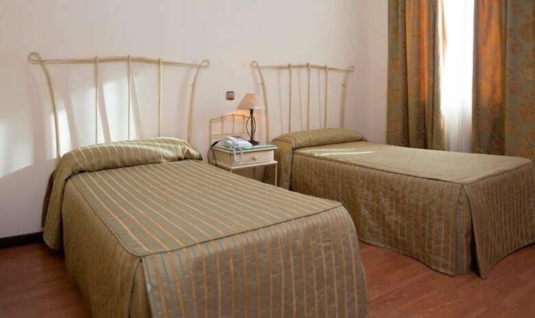 Hotel Villa De Ferias