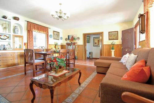 Torreblanca Villa Sleeps 6 Air Con Wifi