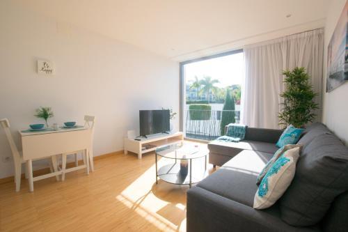 Apartamento Stylish Duplex With Teide Views And Swimming Pool