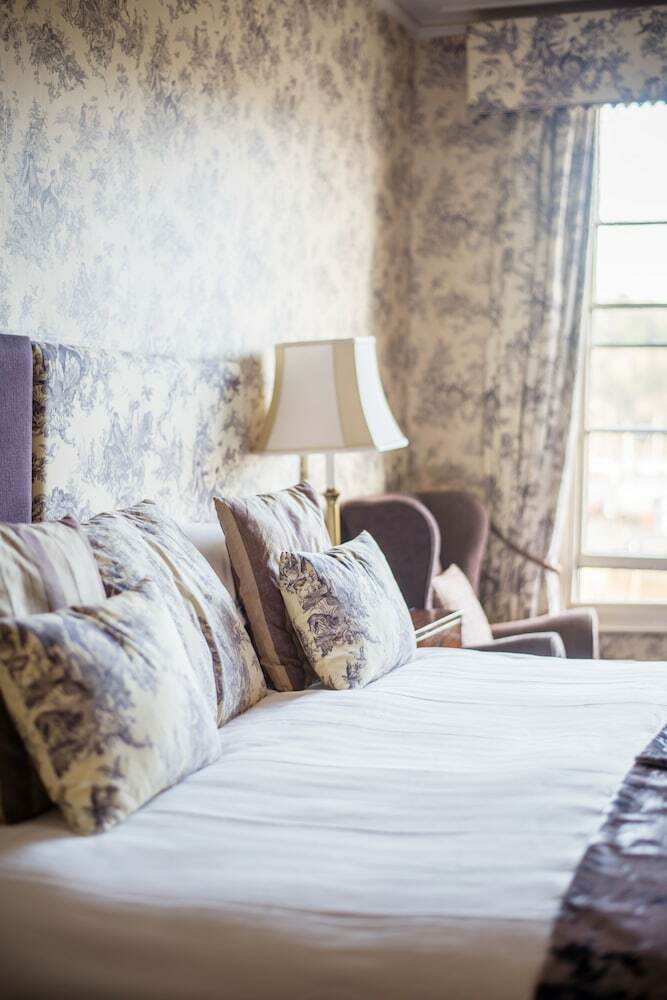 Royal Castle Hotel