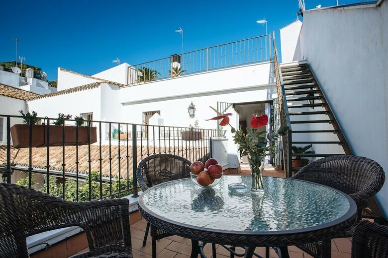 Apartamentos Singular Corral De San Jos�