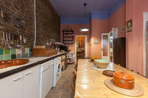 Fant�stica Casa Con Especial Encanto 10px-ac-wifi