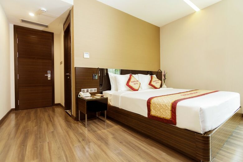 Queen Ann Hotel