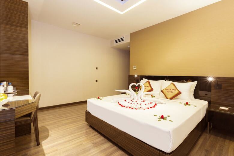Queen Ann Hotel