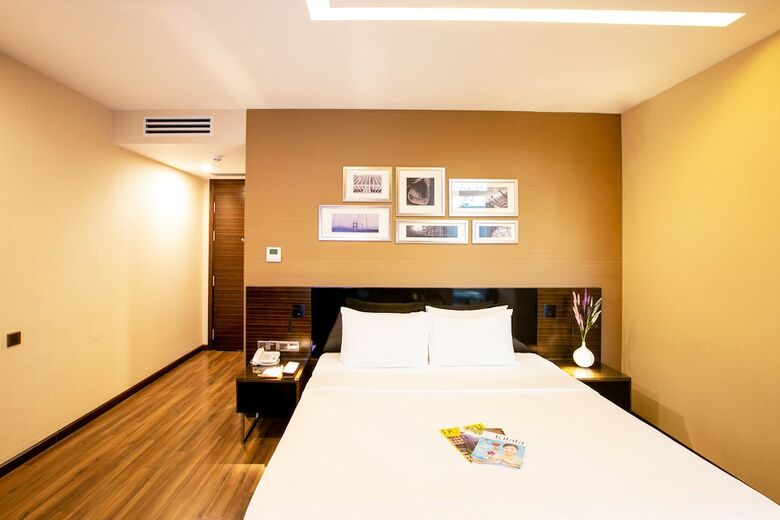 Queen Ann Hotel