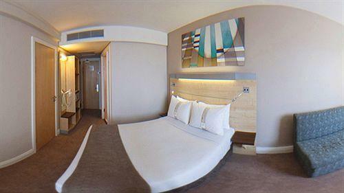 Hotel Holiday Inn Express Pretoria-sunnypark