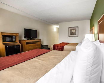 Hotel Comfort Inn Millennium