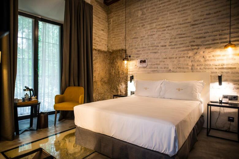 Hotel Legado Alcazar