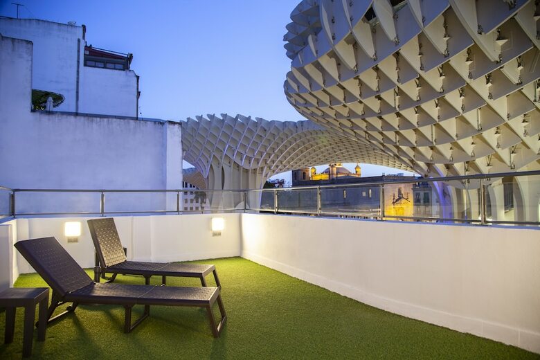 Hostal Welldone Metropol