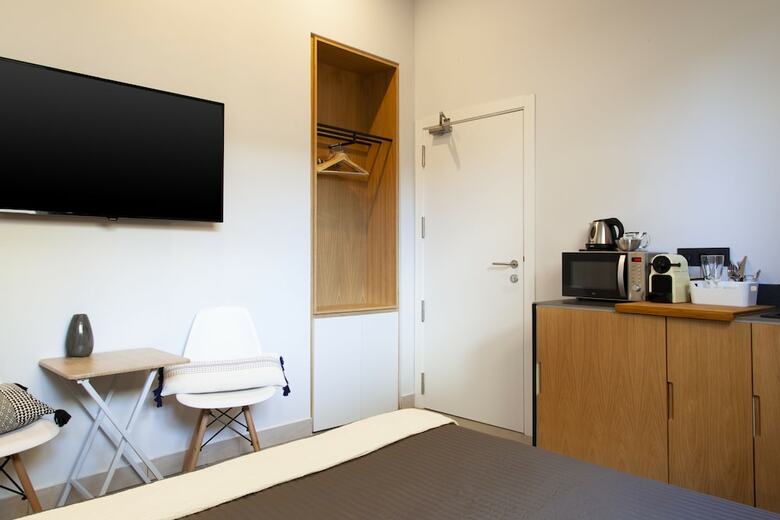 Hostal Welldone Metropol