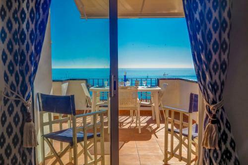 Amazing Seaview Apartment
