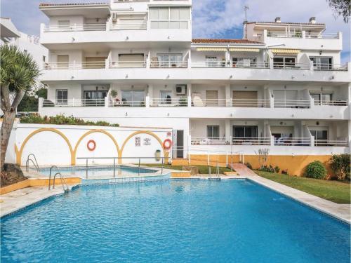 Two-bedroom Apartment In Las Lagunas De Mijas