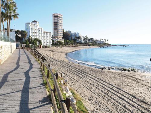 Two-bedroom Apartment In Las Lagunas De Mijas