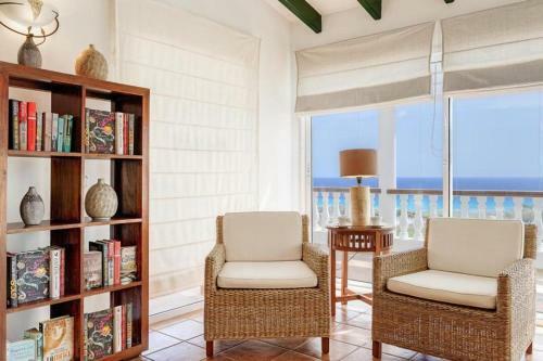 Torre Soli Nou Villa Sleeps 9 Pool Air Con Wifi