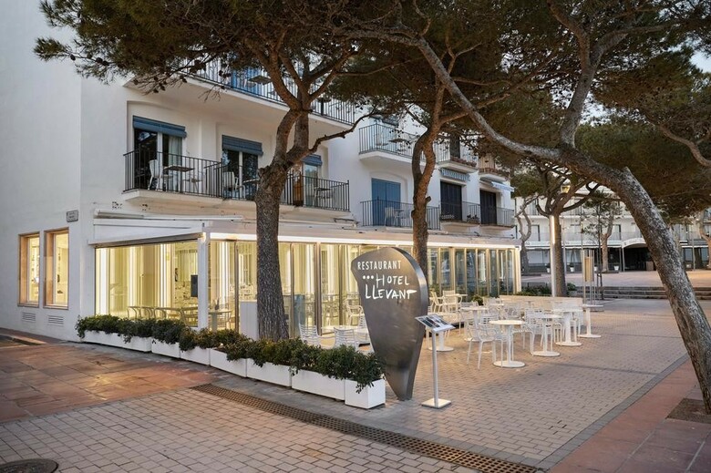 Hotel Llevant