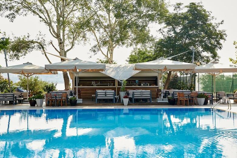 Hotel Lucy