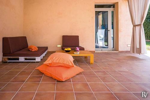 Son Servera Villa Sleeps 8 Pool Wifi