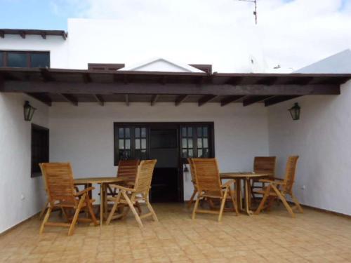Tahiche Villa Sleeps 8 Wifi