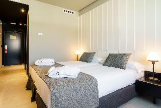 Costa Del Sol Hotel
