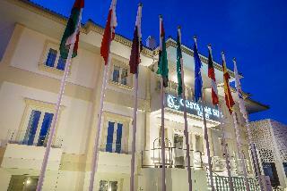 Costa Del Sol Hotel