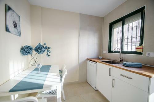 Townhouse On Palacios Rubios