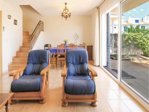 Three-bedroom Holiday Home In Torroella De Montgri