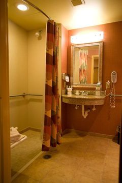 Hotel Embassy Suites Hampton Roads Va