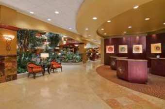 Hotel Embassy Suites Hampton Roads Va