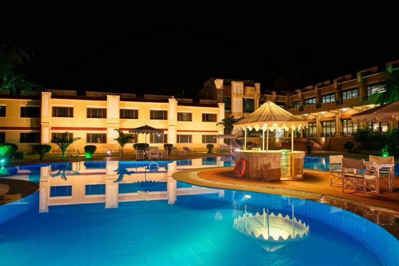 Hotel Clarks Khajuraho