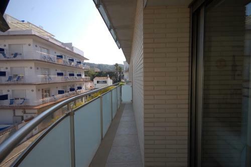 Lets Holidays Voramar Apartment