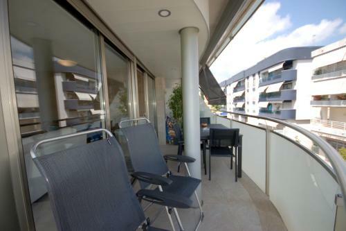 Lets Holidays Voramar Apartment