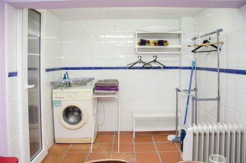 Hostal Apartment Vacarisses Torreblanca Estaci�n