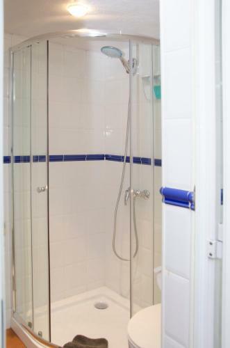 Hostal Apartment Vacarisses Torreblanca Estaci�n