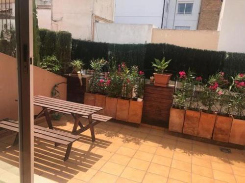 Valencia Apartments