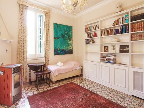 Thirteen-bedroom Holiday Home In Vilanova Del Valles
